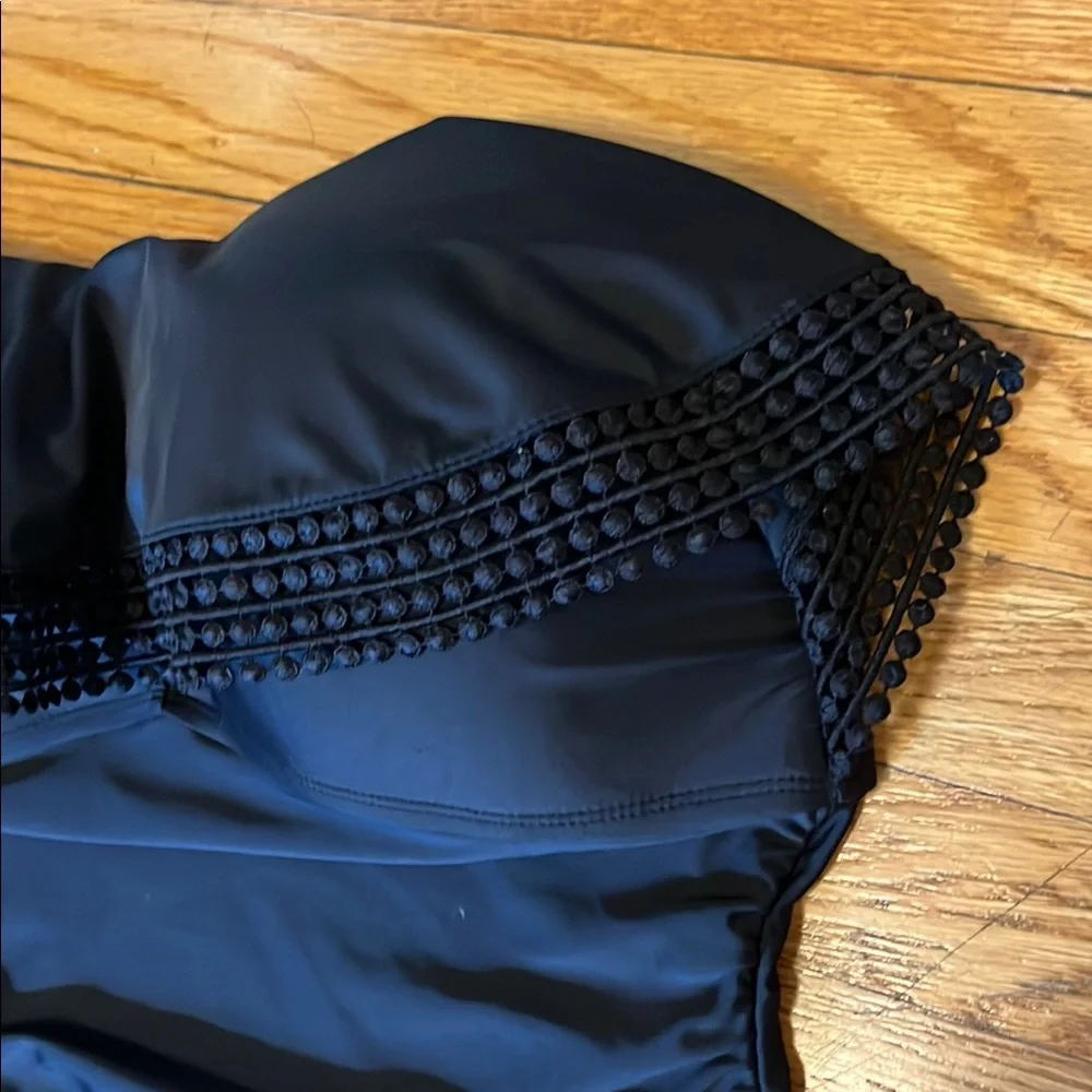 XL black swim one piece, with cute textured trim - Picture 2 of 10